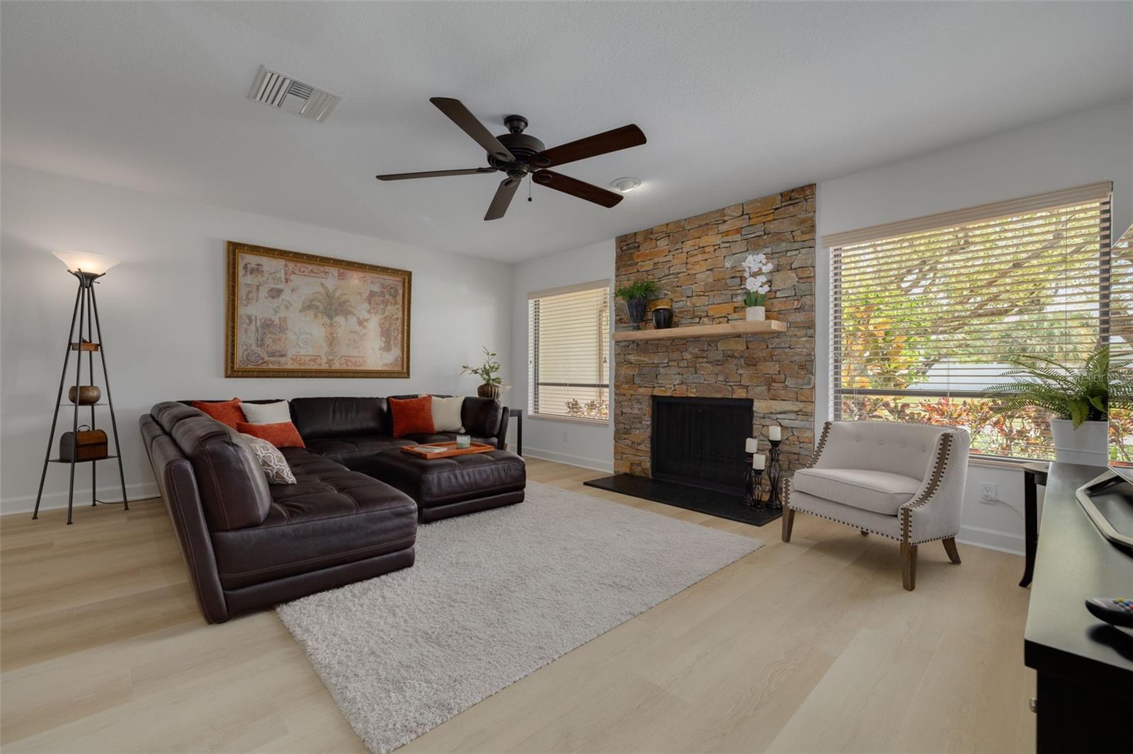 2550 ROLLING VIEW DR, DUNEDIN, FL, 34698