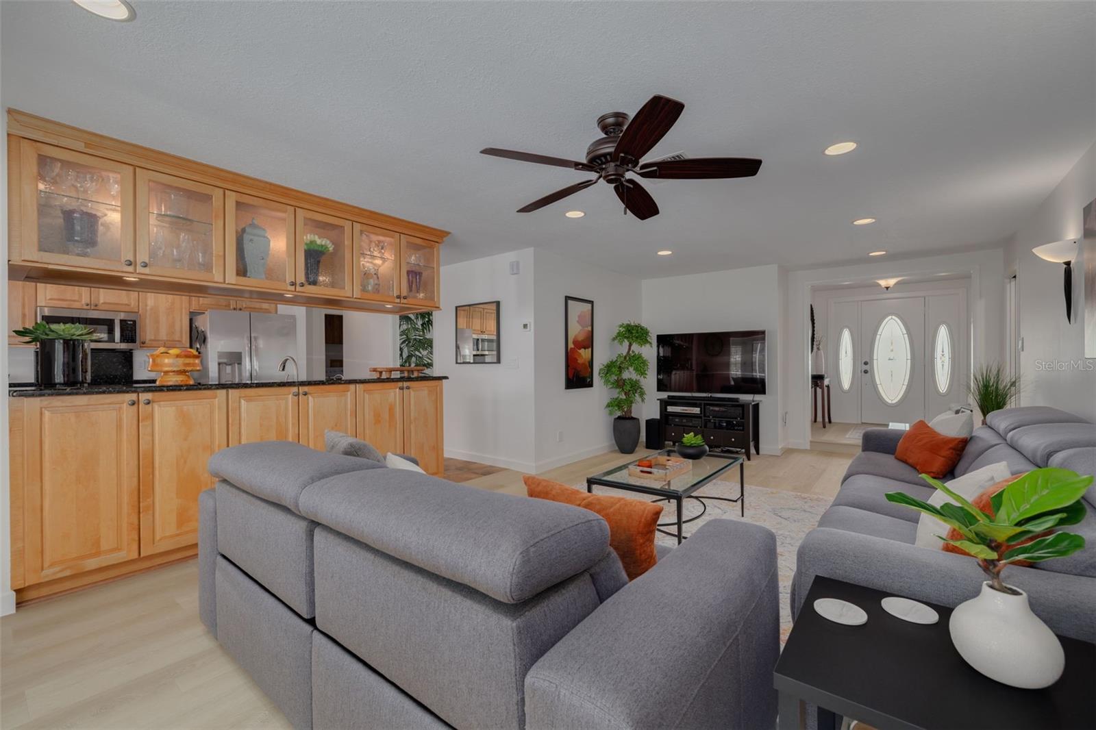 2550 ROLLING VIEW DR, DUNEDIN, FL, 34698