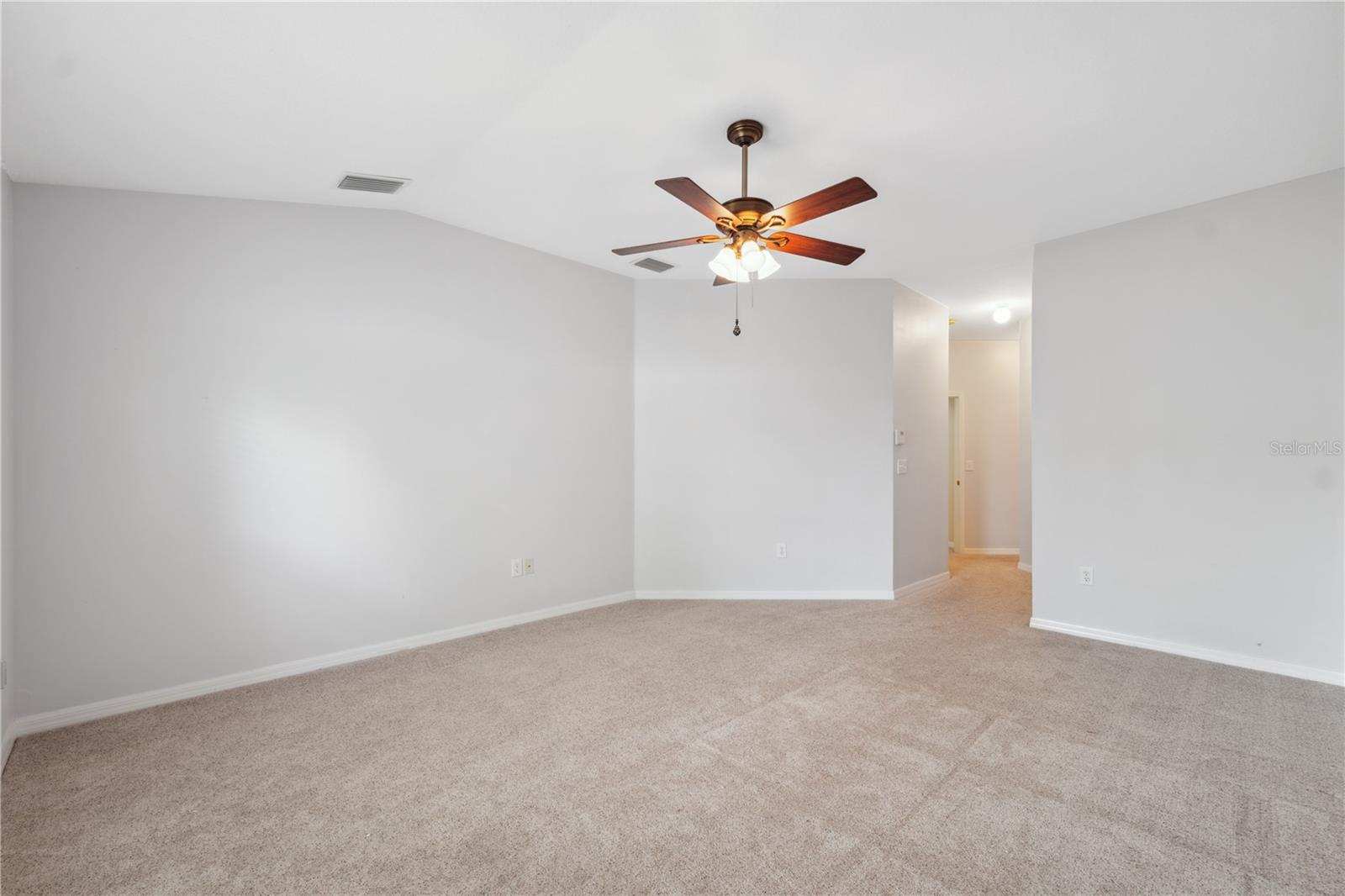 9048 SOUTHERN CHARM CIR, BROOKSVILLE, FL, 34613