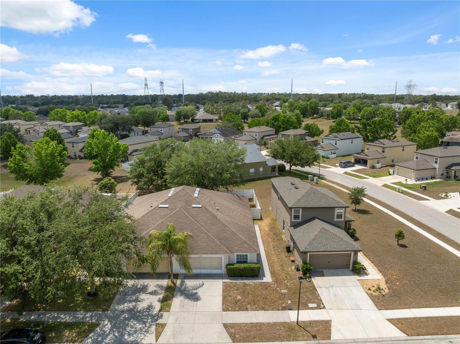 9048 SOUTHERN CHARM CIR, BROOKSVILLE, FL, 34613