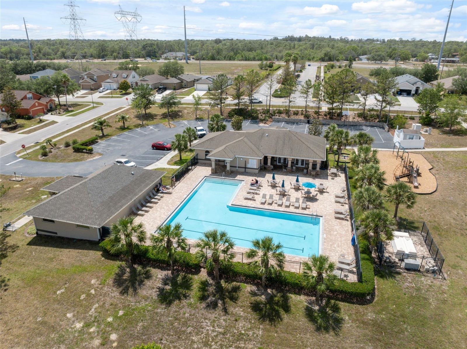 9048 SOUTHERN CHARM CIR, BROOKSVILLE, FL, 34613