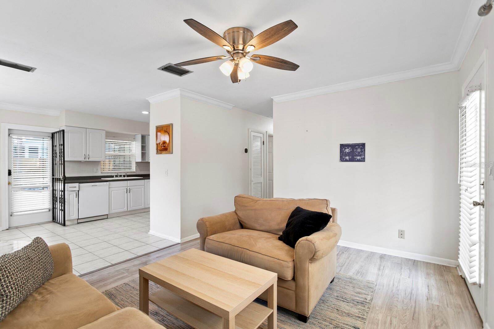 107 W WOODLAWN AVE, TAMPA, FL, 33603