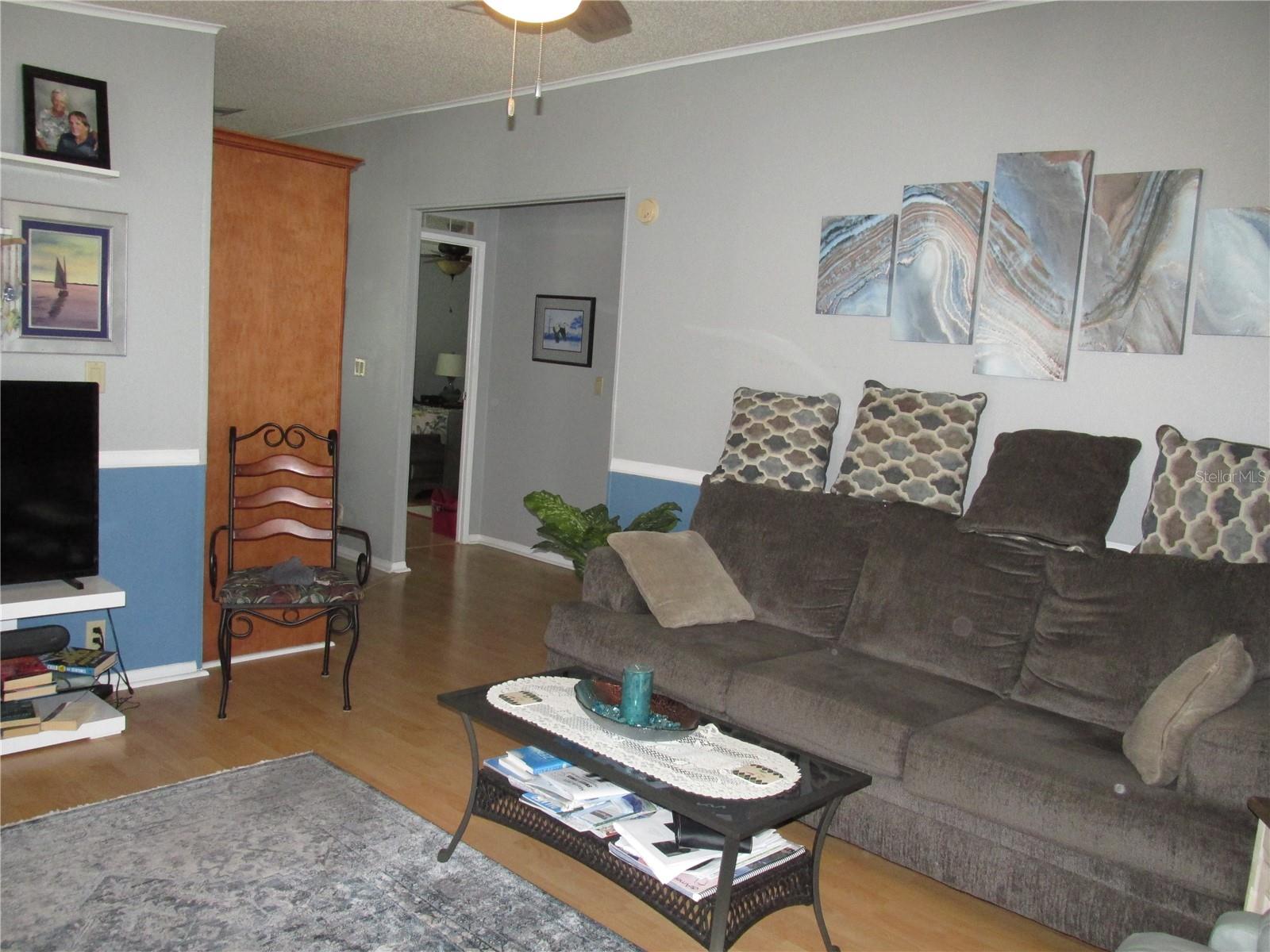 33 EDINBURGH DR, HAINES CITY, FL, 33844