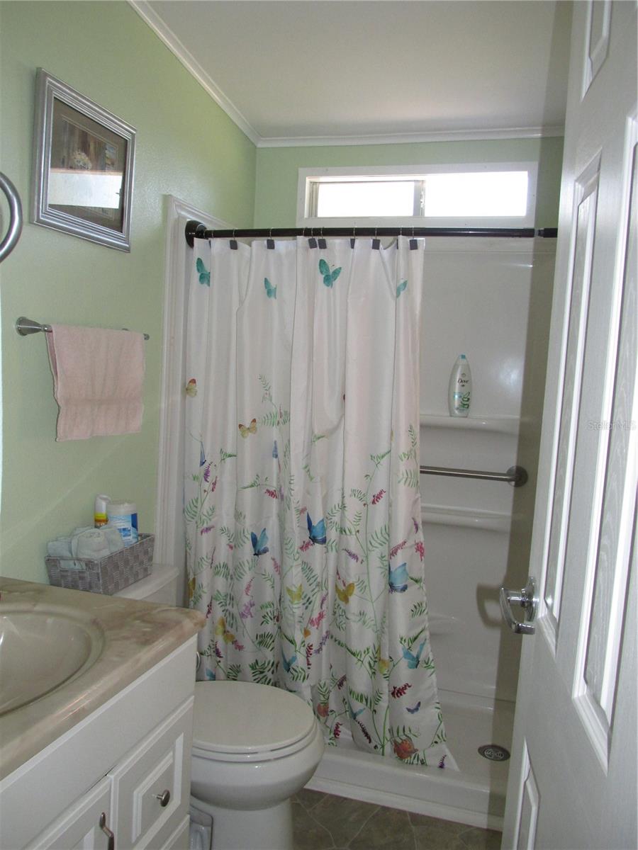 33 EDINBURGH DR, HAINES CITY, FL, 33844