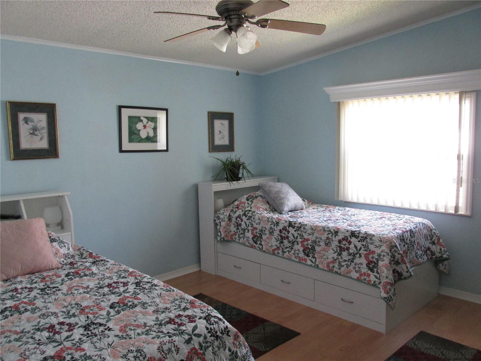 33 EDINBURGH DR, HAINES CITY, FL, 33844