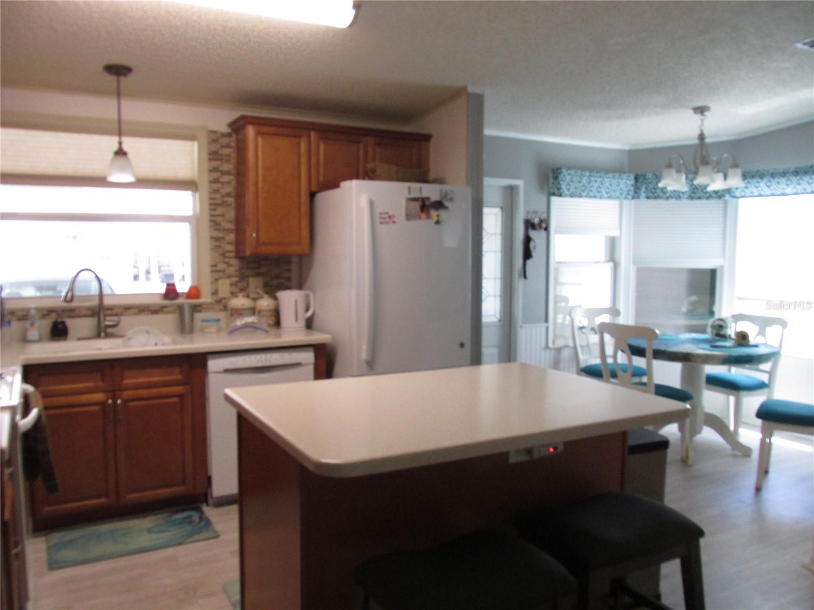 33 EDINBURGH DR, HAINES CITY, FL, 33844