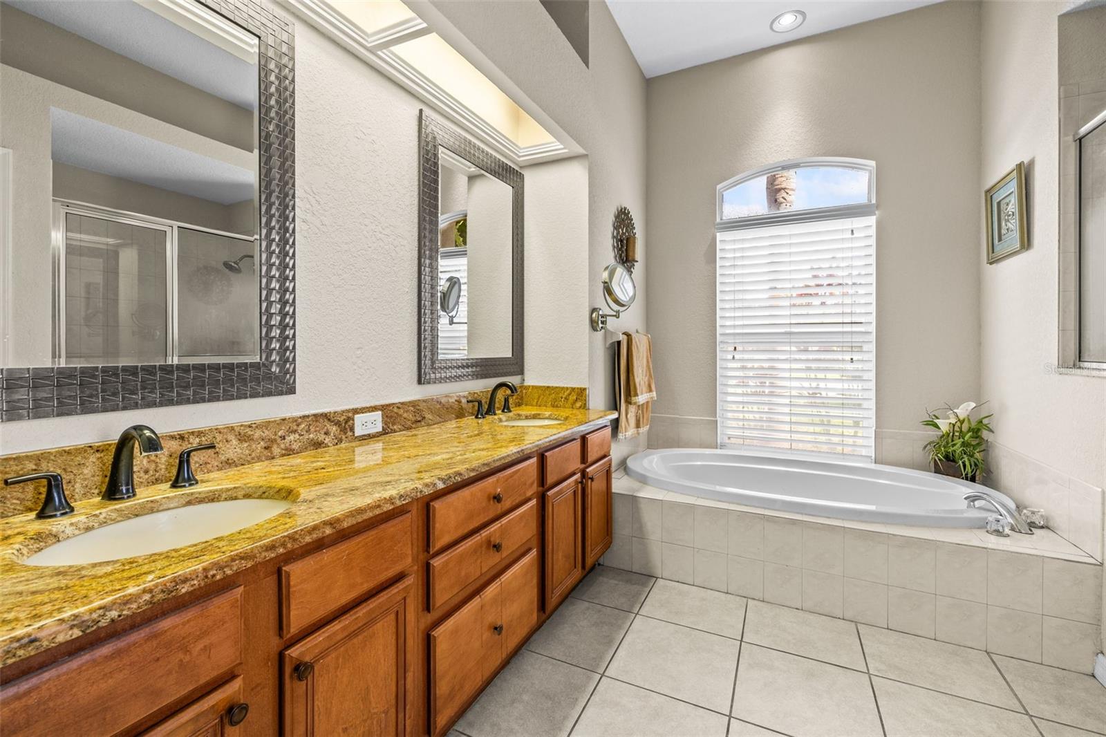 2845 MOSSY TIMBER TRL, VALRICO, FL, 33596