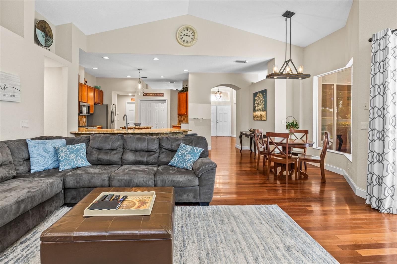 2845 MOSSY TIMBER TRL, VALRICO, FL, 33596