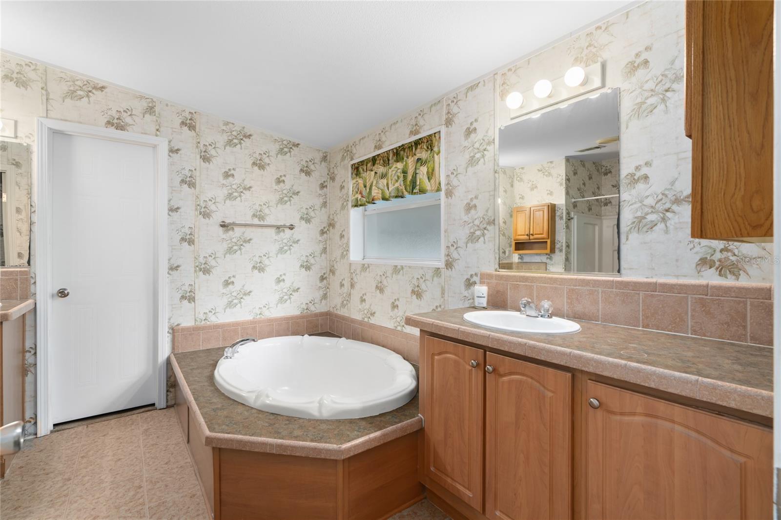 16925 SE 100TH TERRACE RD, SUMMERFIELD, FL, 34491