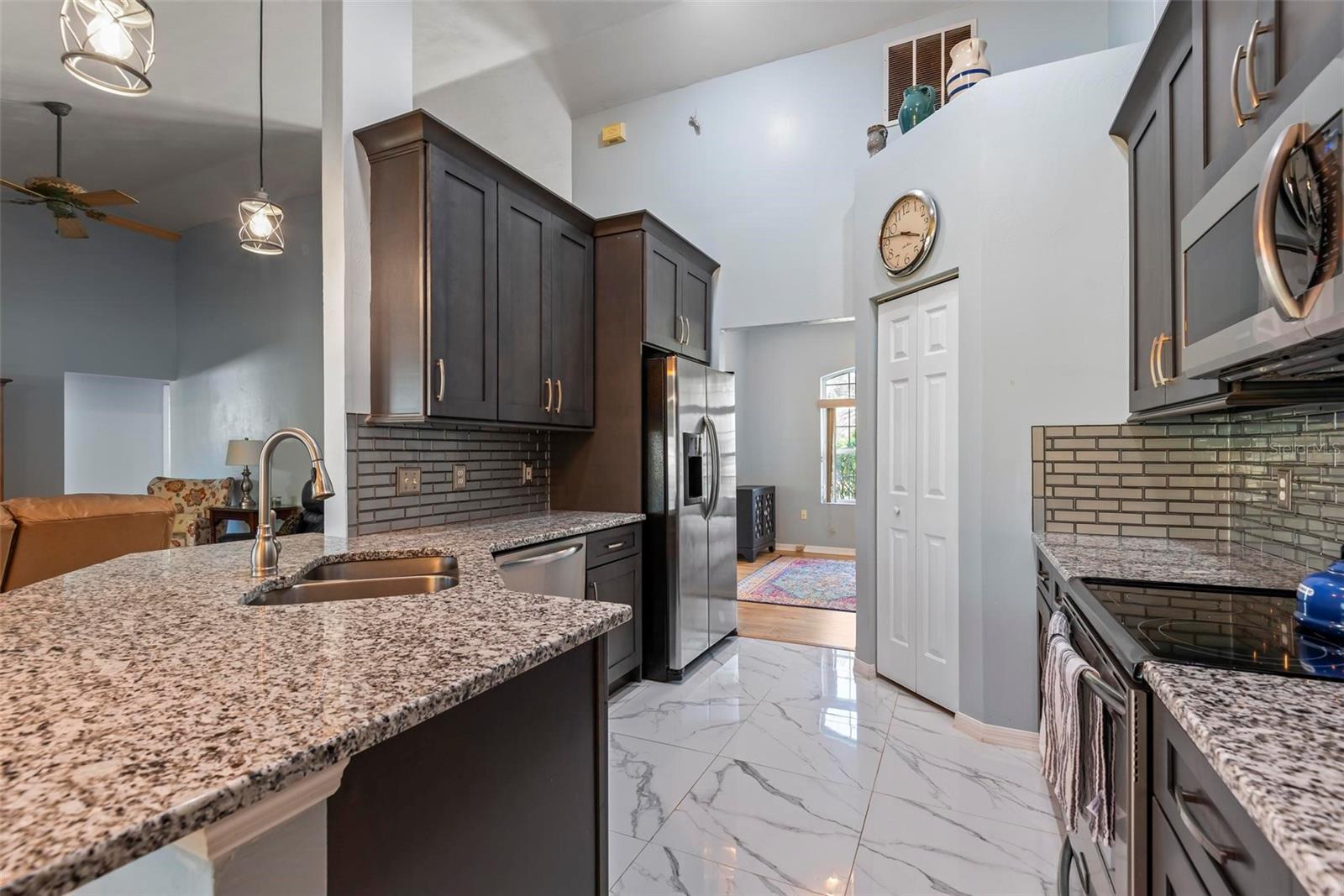 15 BARKLEY LN, PALM COAST, FL, 32137