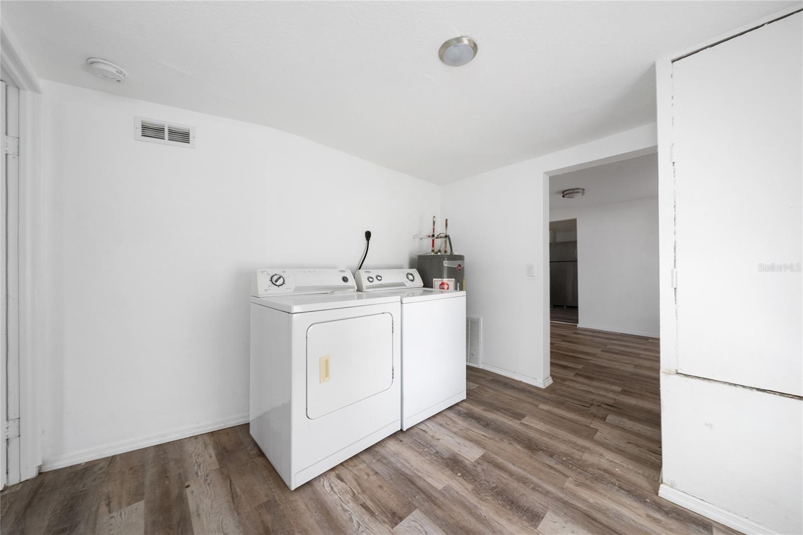 31 CEDAR ST, HAINES CITY, FL, 33844