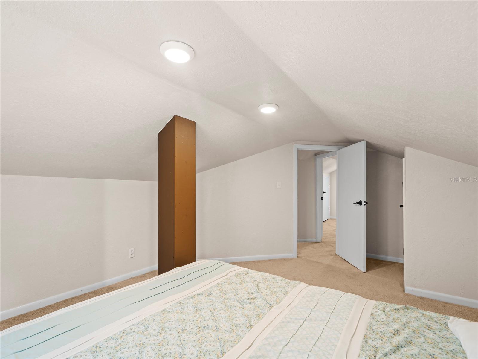 606 HOWELL AVE, BROOKSVILLE, FL, 34601