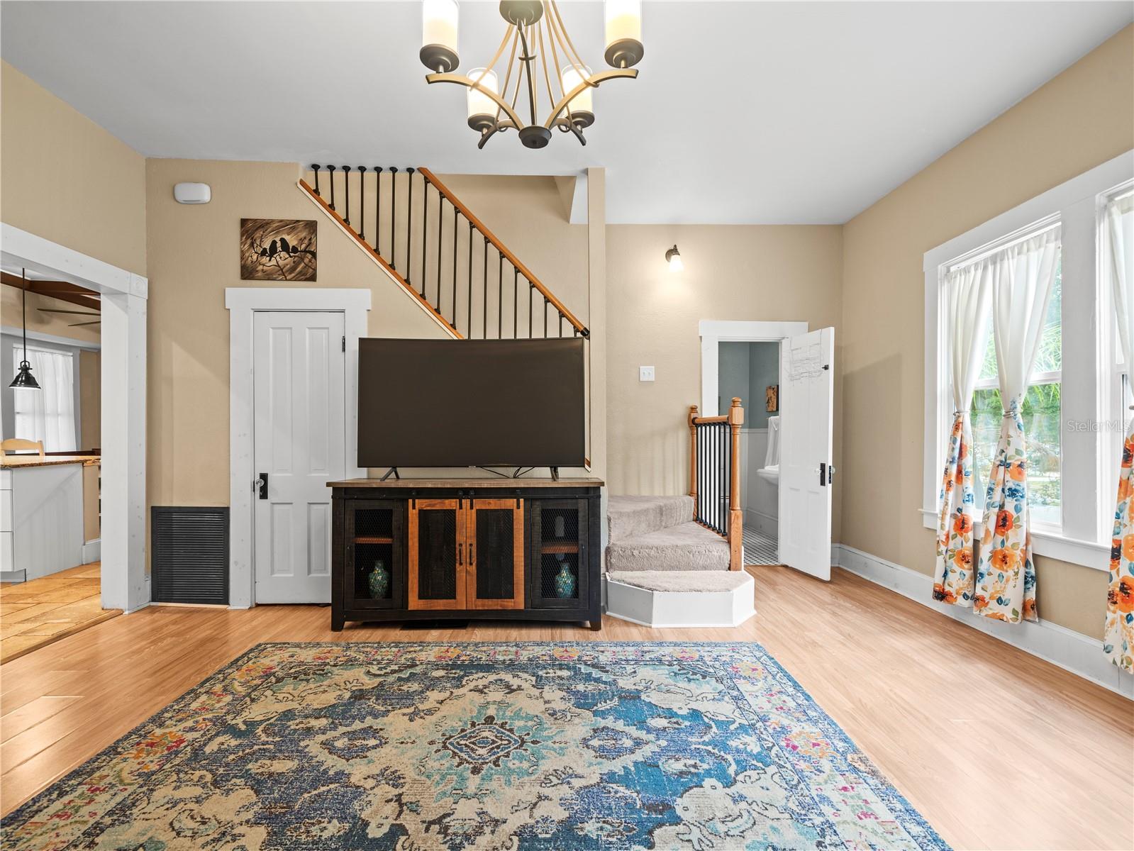 606 HOWELL AVE, BROOKSVILLE, FL, 34601