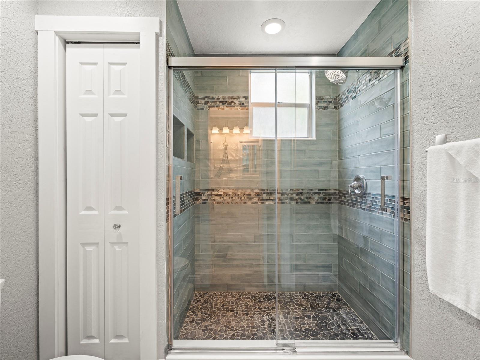 606 HOWELL AVE, BROOKSVILLE, FL, 34601