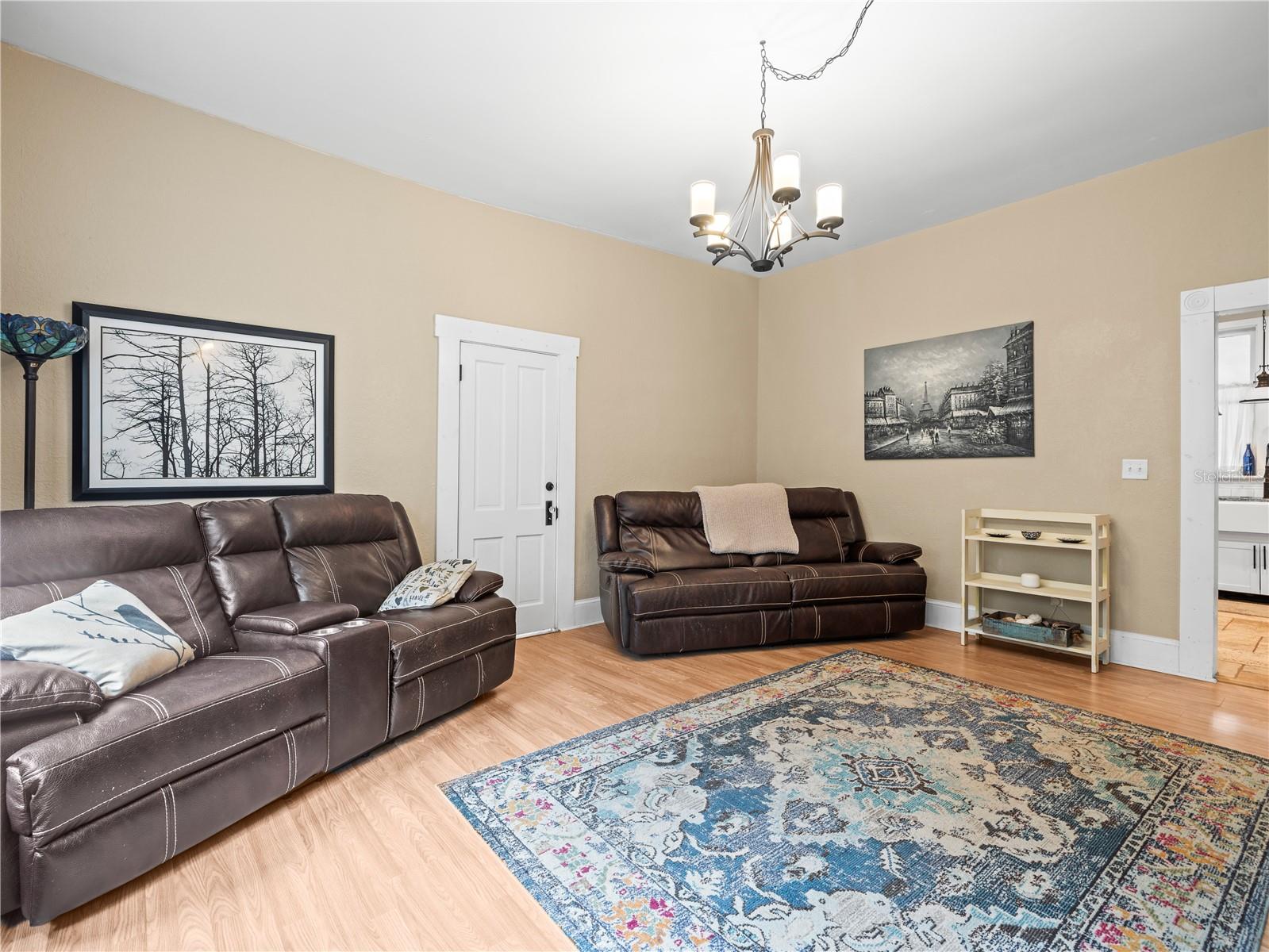 606 HOWELL AVE, BROOKSVILLE, FL, 34601