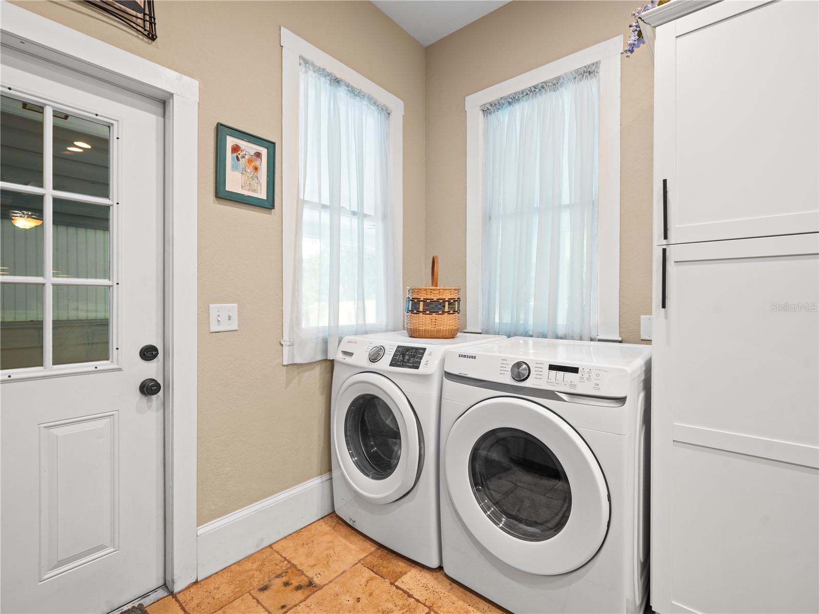 606 HOWELL AVE, BROOKSVILLE, FL, 34601