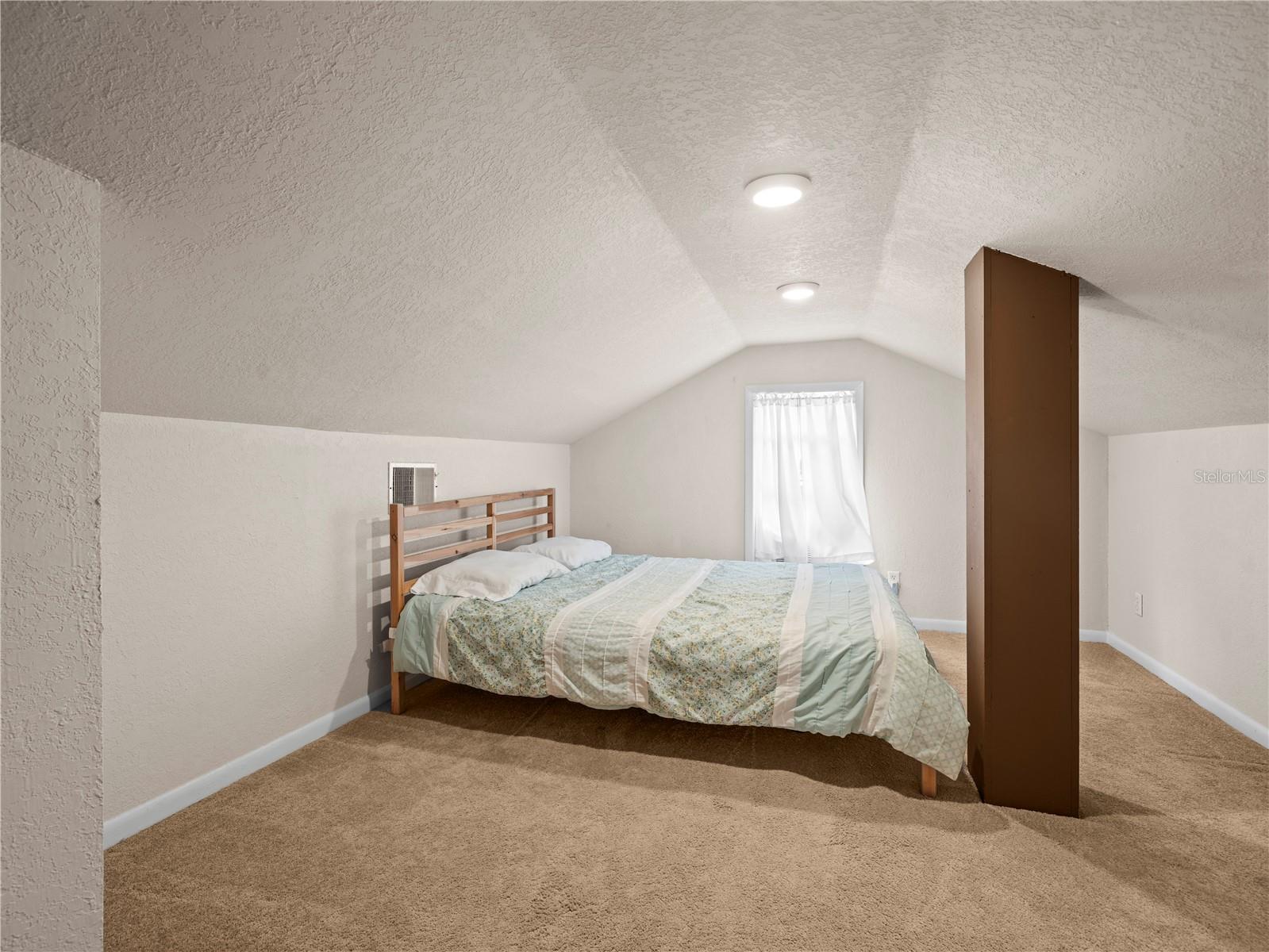 606 HOWELL AVE, BROOKSVILLE, FL, 34601