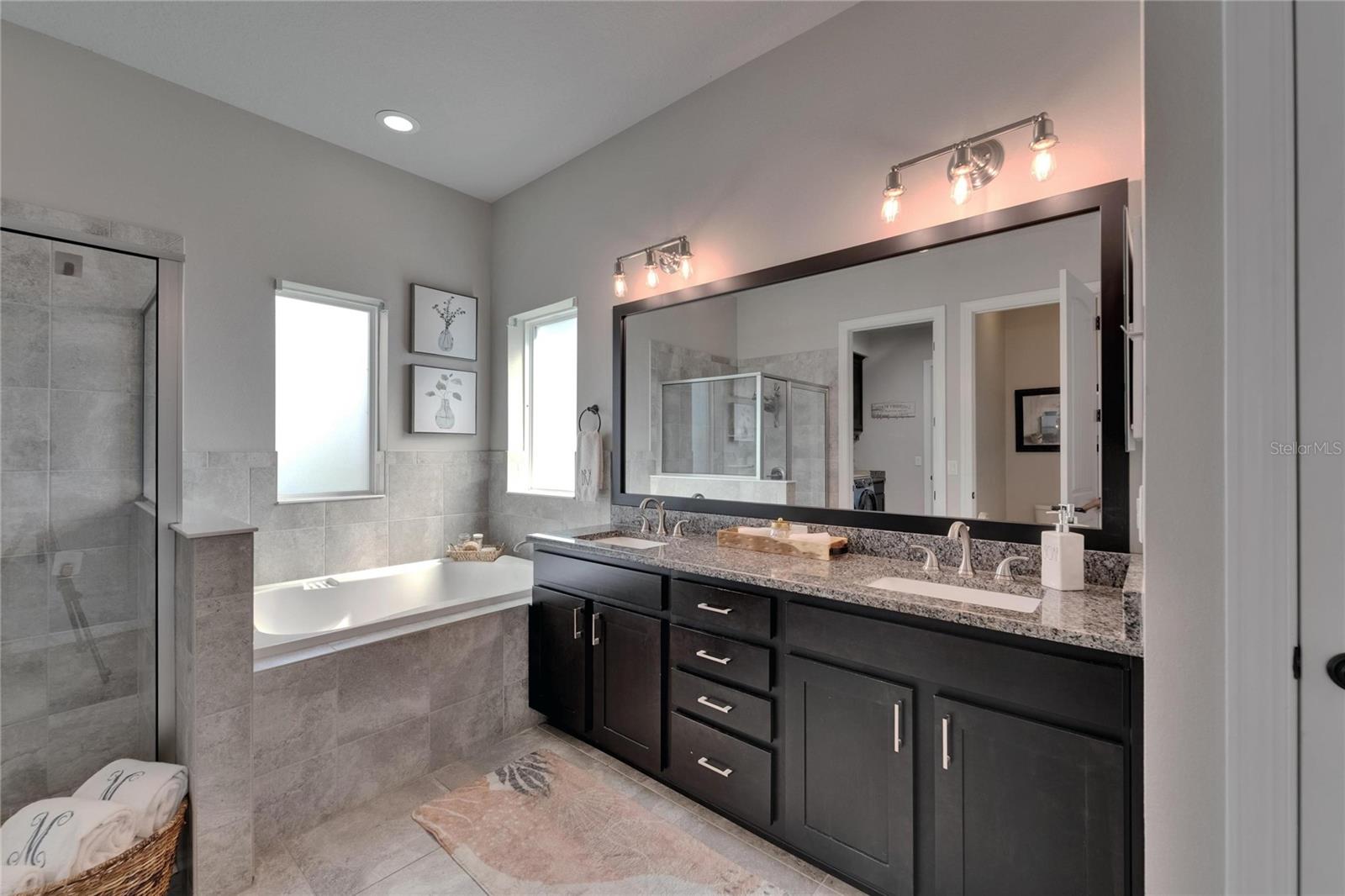 14204 BARRINGTON STOWERS DR, LITHIA, FL, 33547