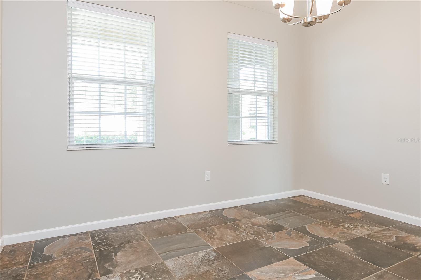 2270 NATOMA BLVD, MOUNT DORA, FL, 32757