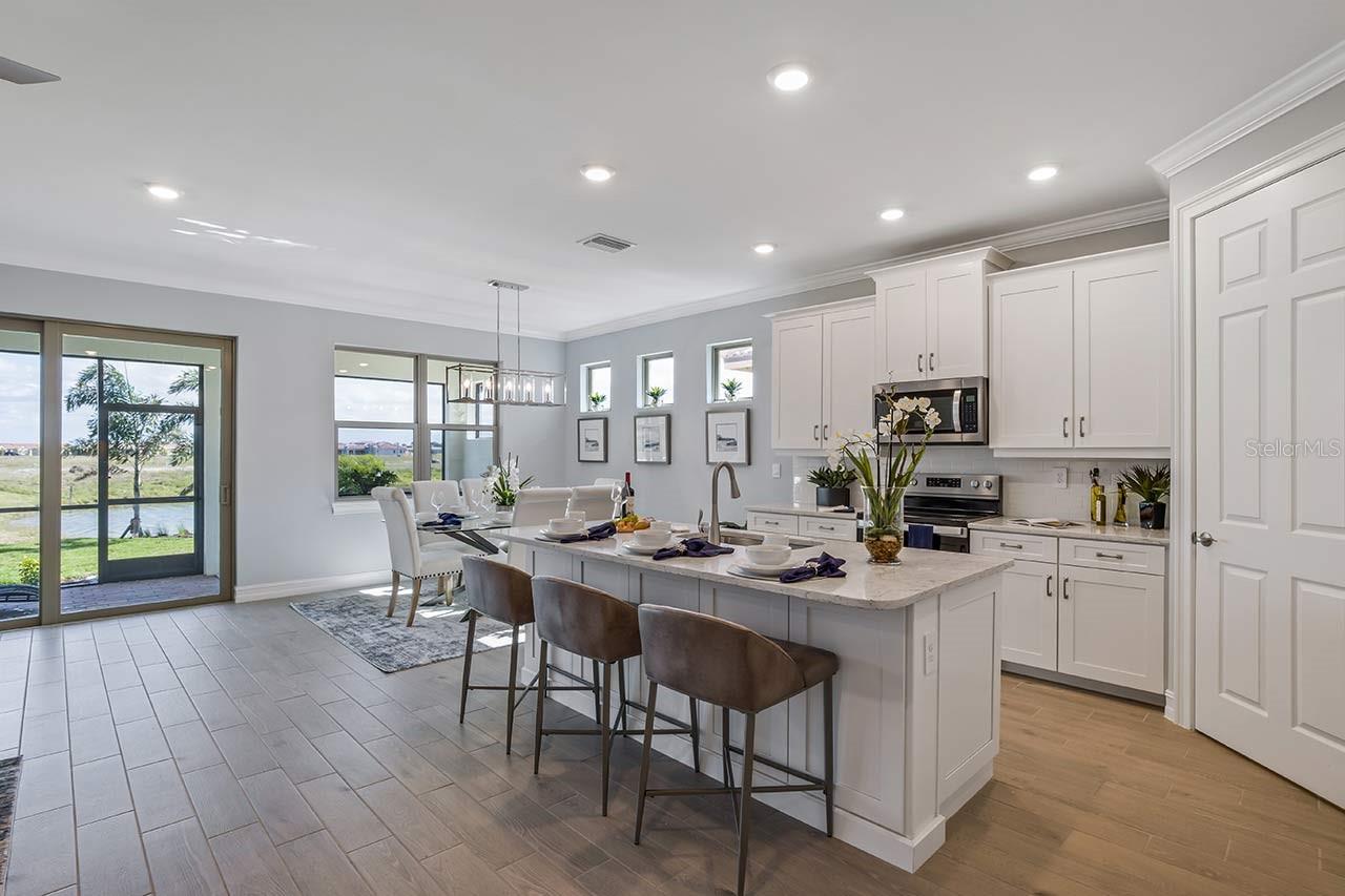 748 RAVELLO BLVD, NOKOMIS, FL, 34275