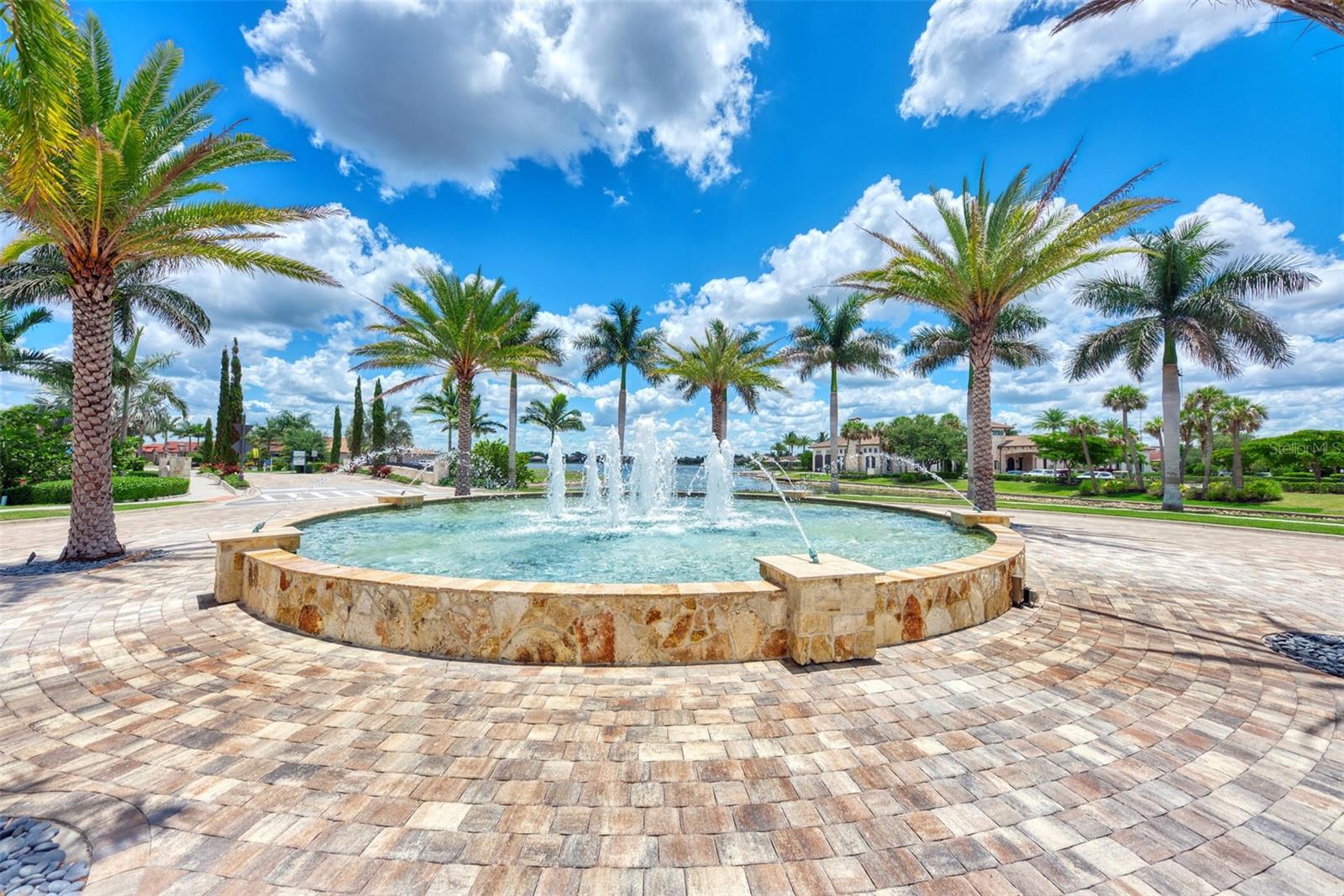 748 RAVELLO BLVD, NOKOMIS, FL, 34275