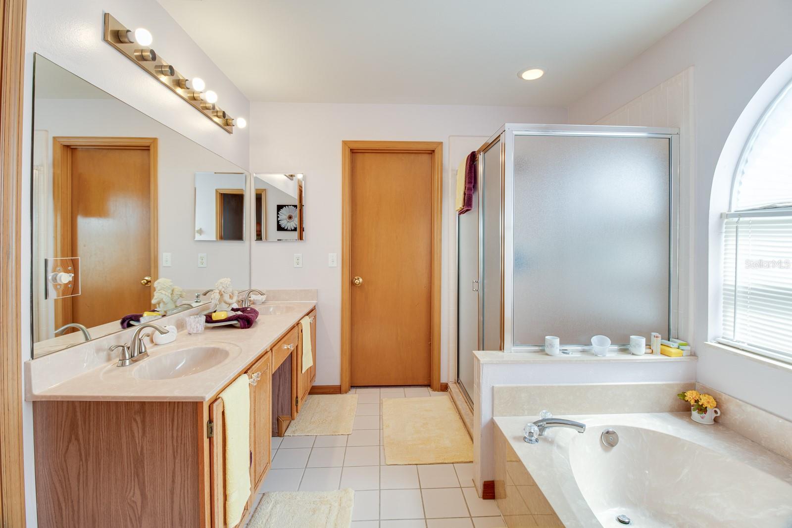 2712 ROLLING BROAK DR, ORLANDO, FL, 32837