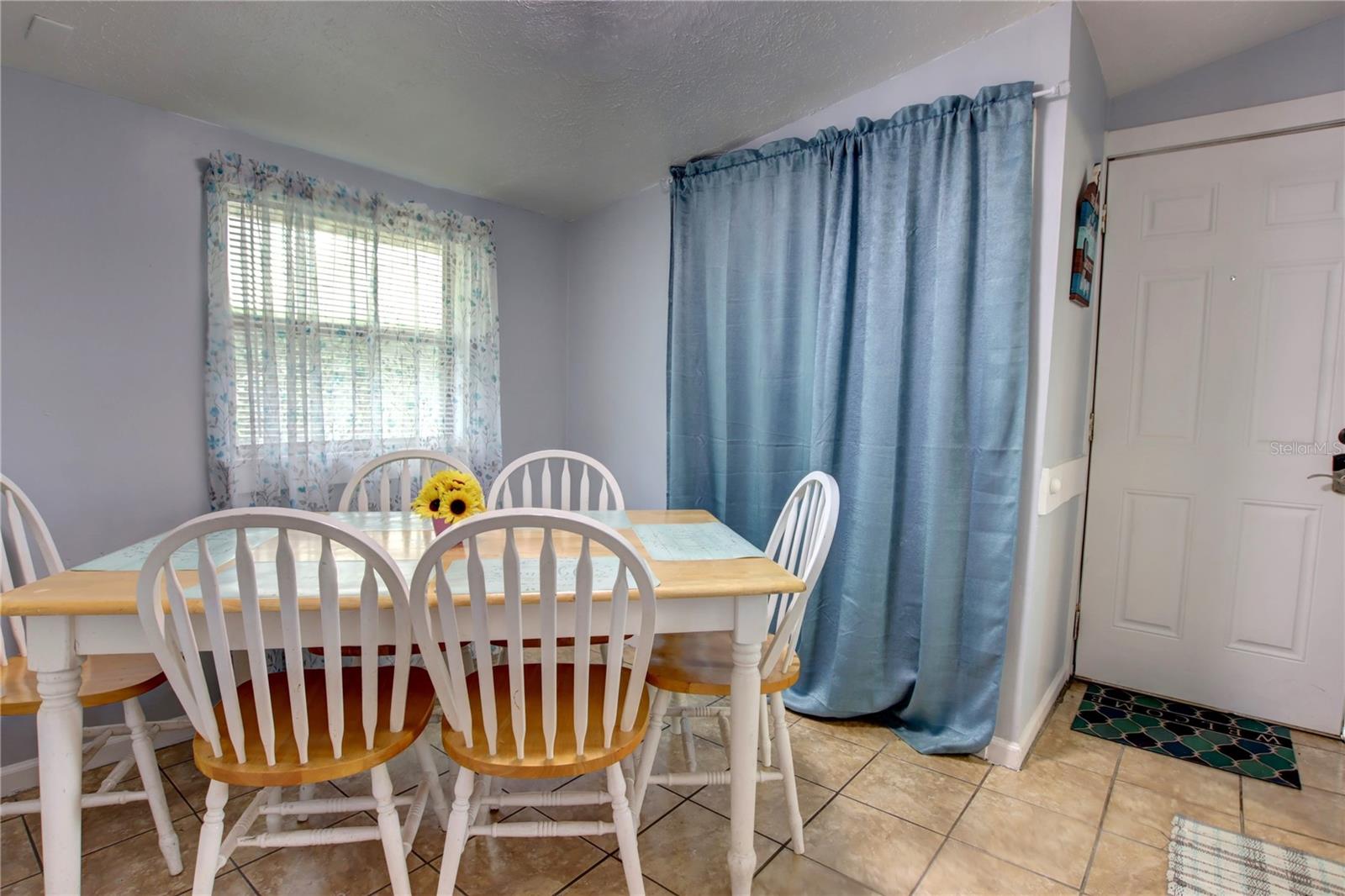 200 W 27TH ST, SANFORD, FL, 32773