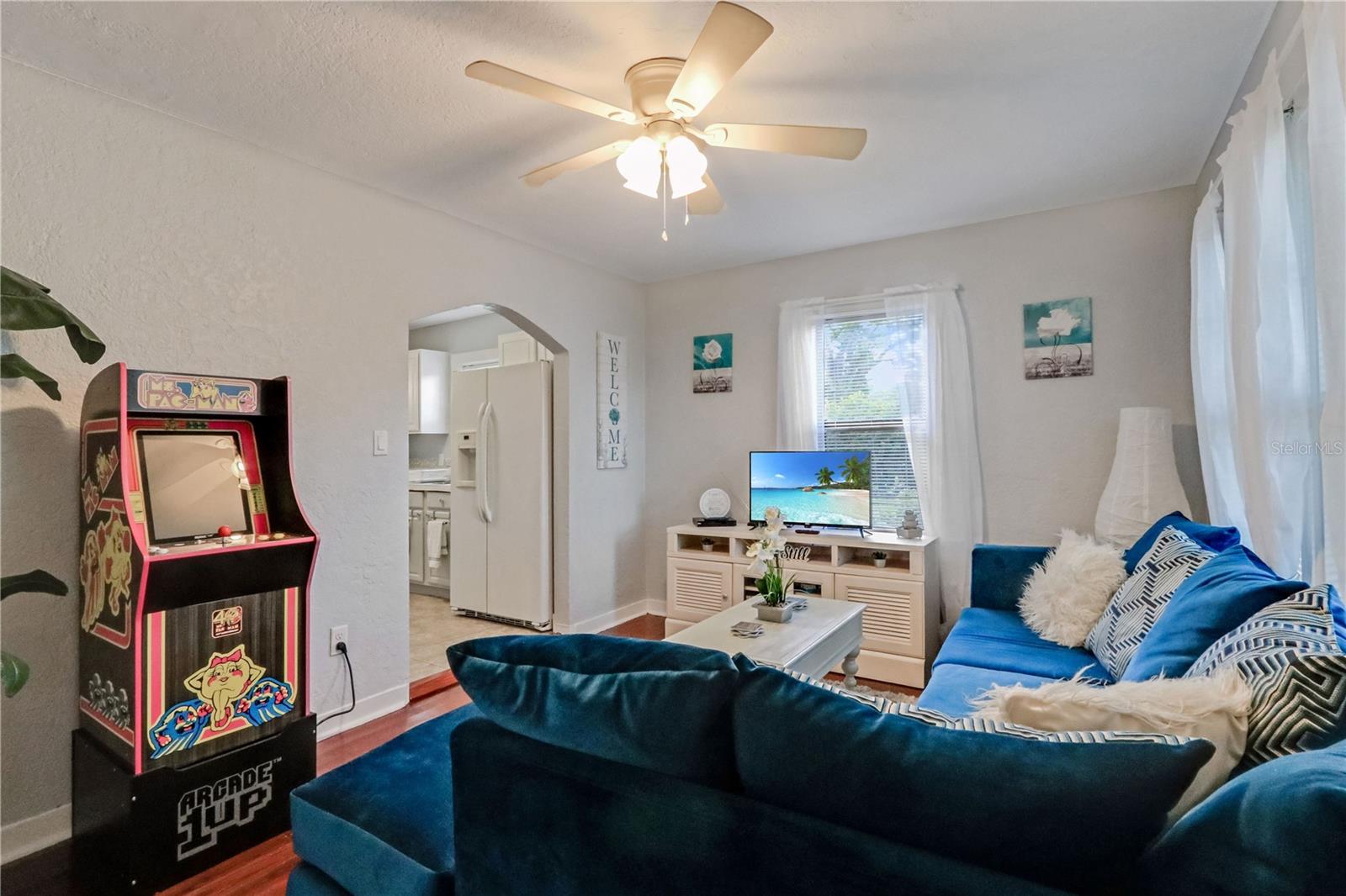 200 W 27TH ST, SANFORD, FL, 32773