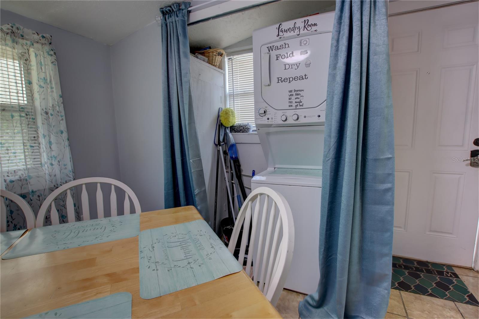 200 W 27TH ST, SANFORD, FL, 32773