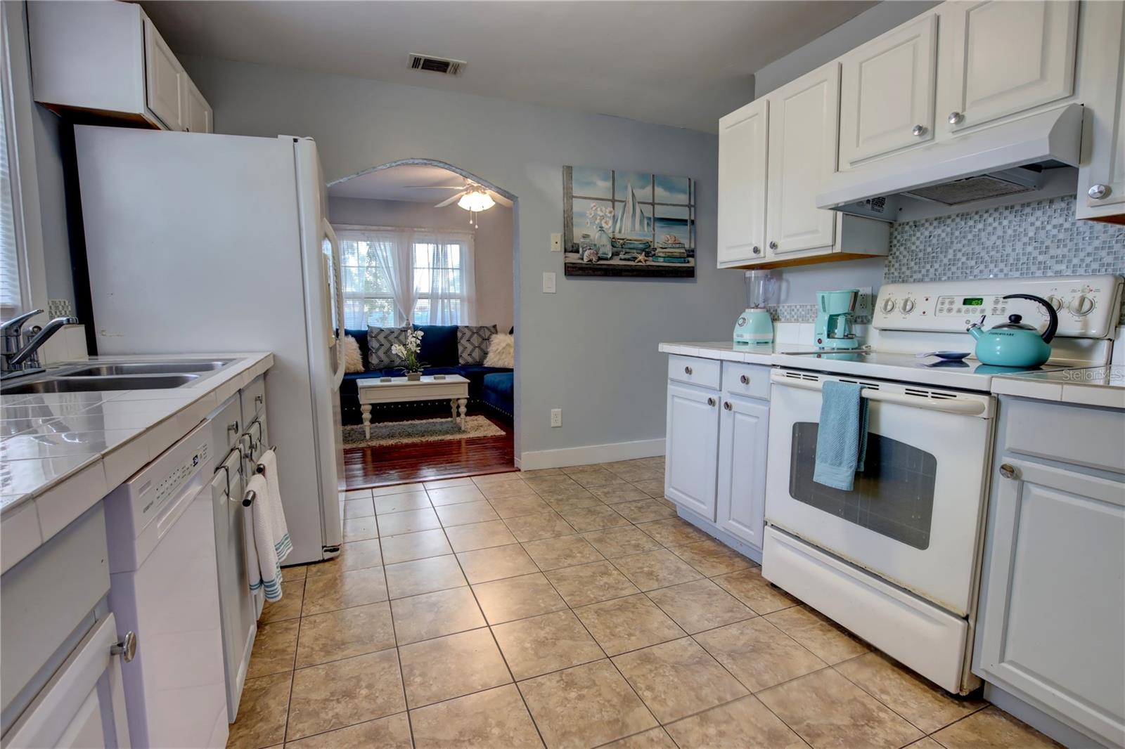 200 W 27TH ST, SANFORD, FL, 32773