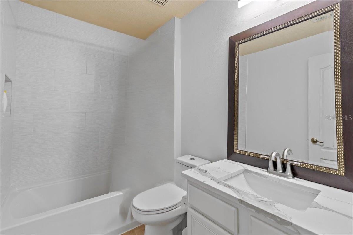 2818 MOSSY TIMBER TRL, VALRICO, FL, 33596