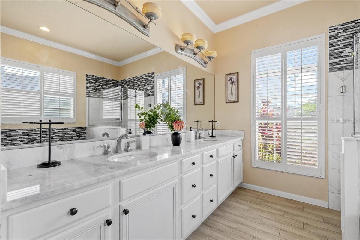 2818 MOSSY TIMBER TRL, VALRICO, FL, 33596