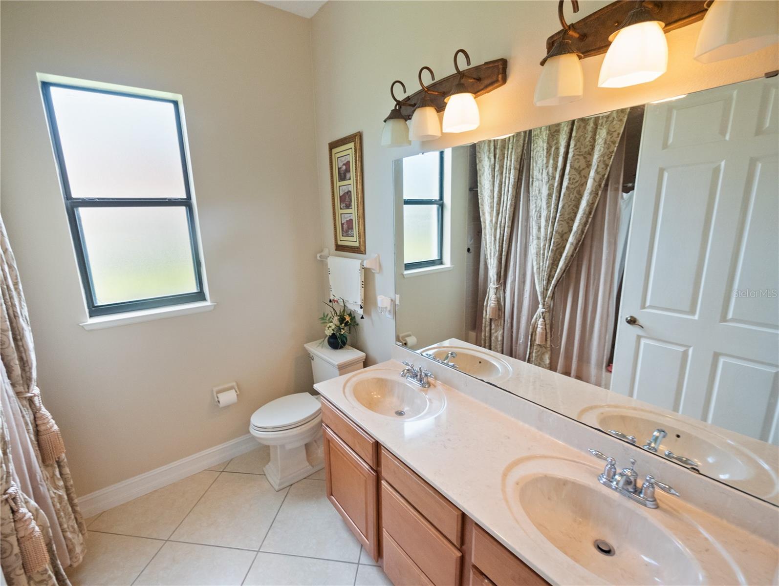 5615 OXFORD MOOR BLVD, WINDERMERE, FL, 34786