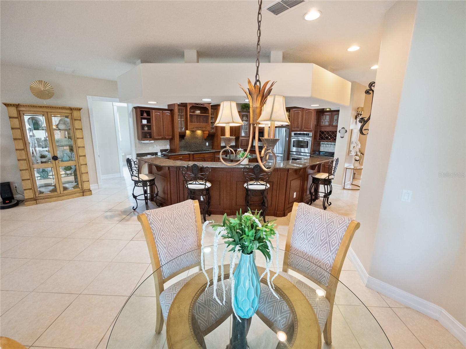 5615 OXFORD MOOR BLVD, WINDERMERE, FL, 34786