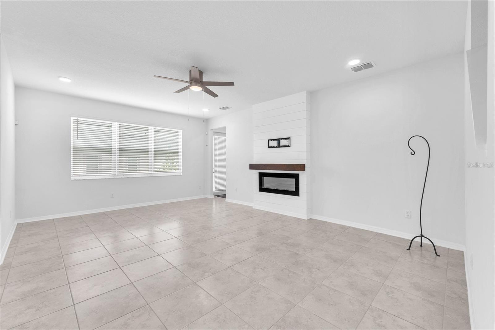3113 MARINE GRASS DR, WIMAUMA, FL, 33598