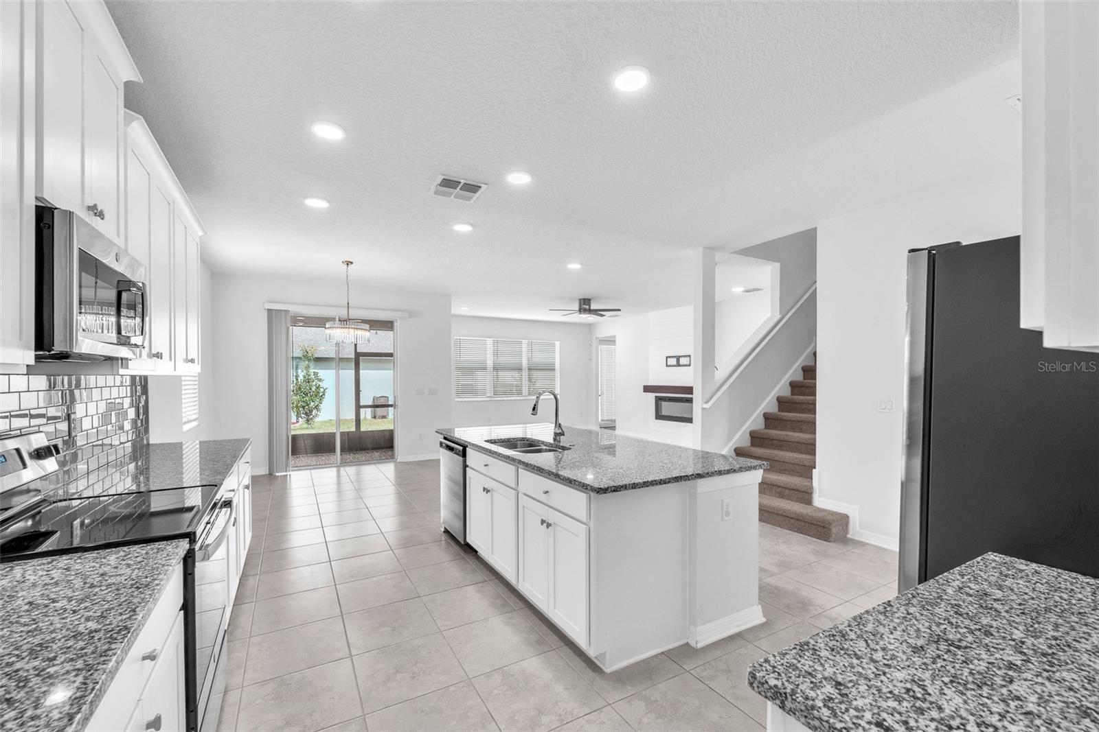 3113 MARINE GRASS DR, WIMAUMA, FL, 33598