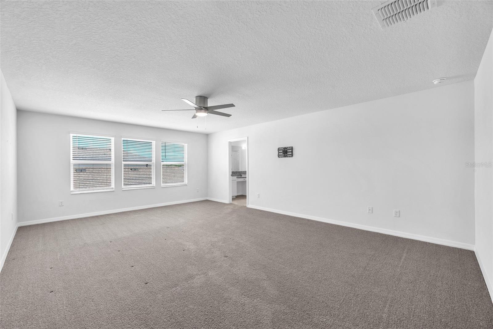 3113 MARINE GRASS DR, WIMAUMA, FL, 33598