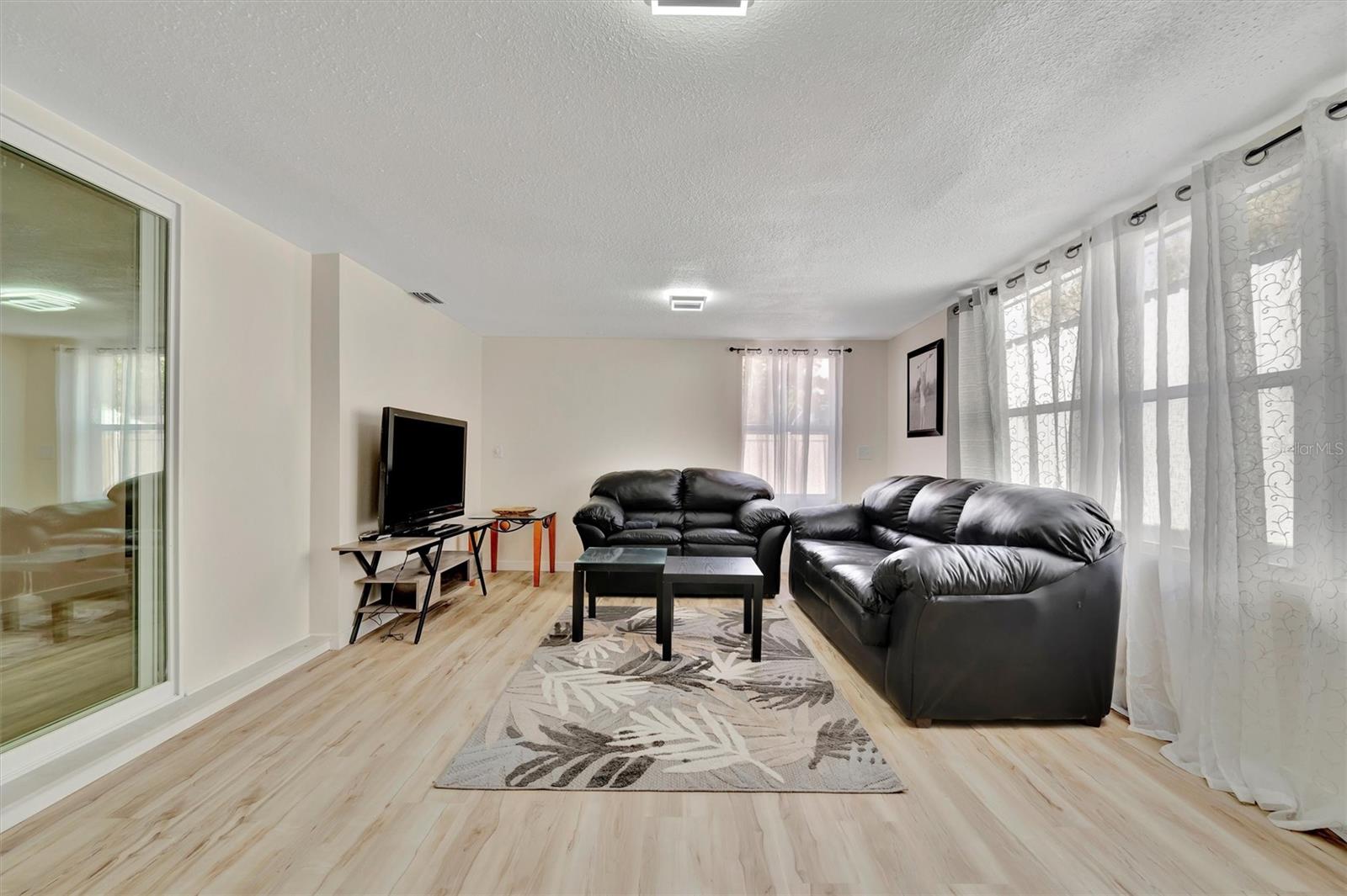 15591 DARIEN WAY, CLEARWATER, FL, 33764