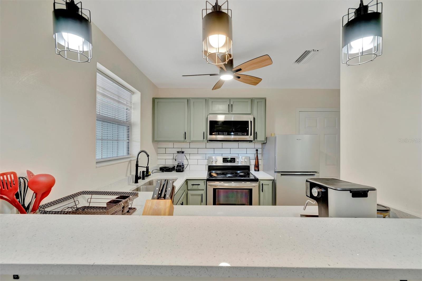 15591 DARIEN WAY, CLEARWATER, FL, 33764