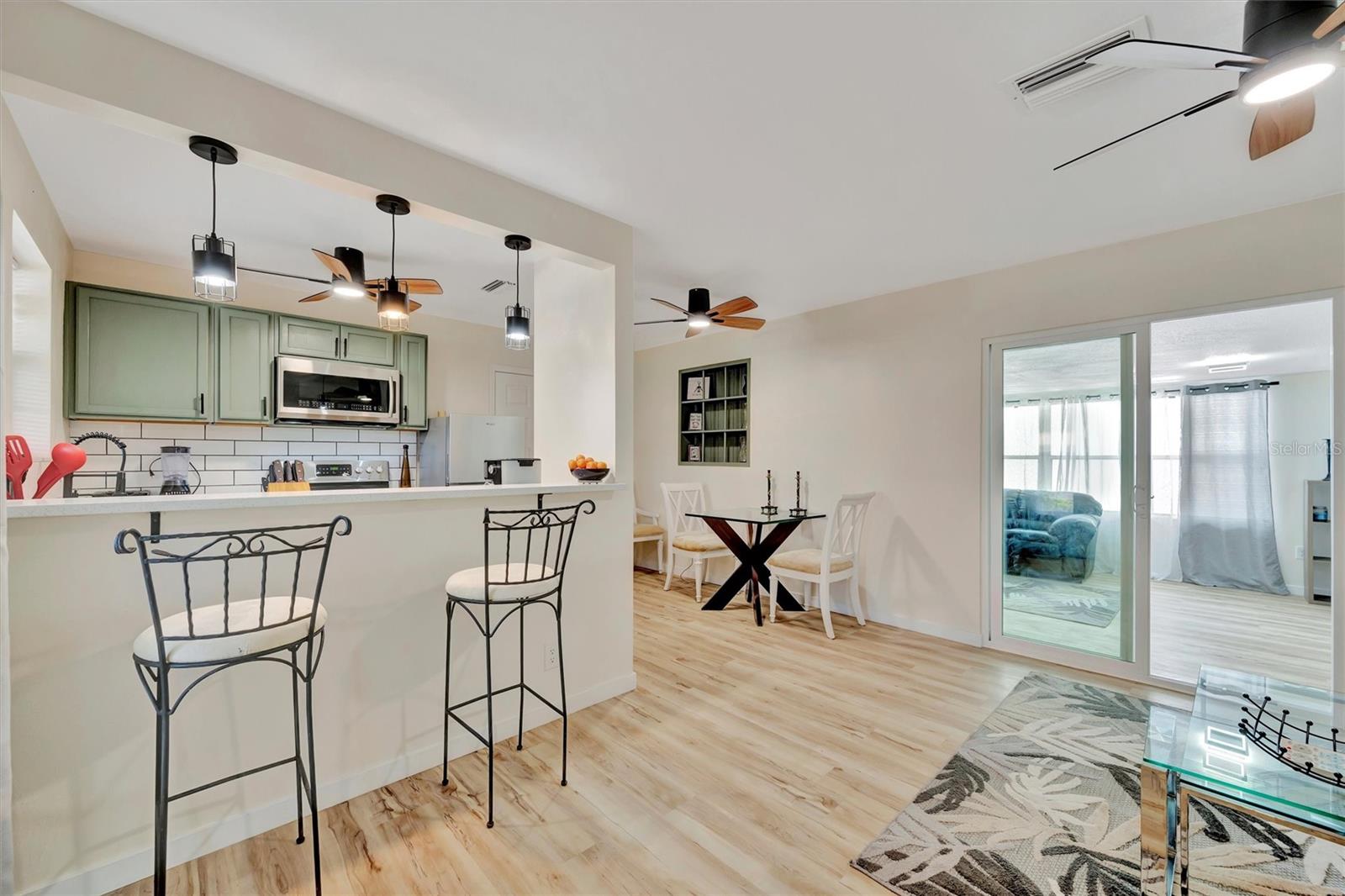 15591 DARIEN WAY, CLEARWATER, FL, 33764