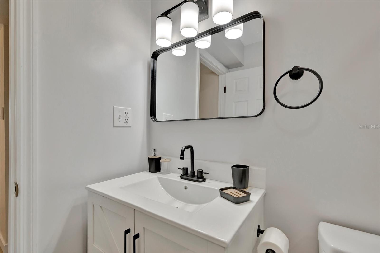 15591 DARIEN WAY, CLEARWATER, FL, 33764