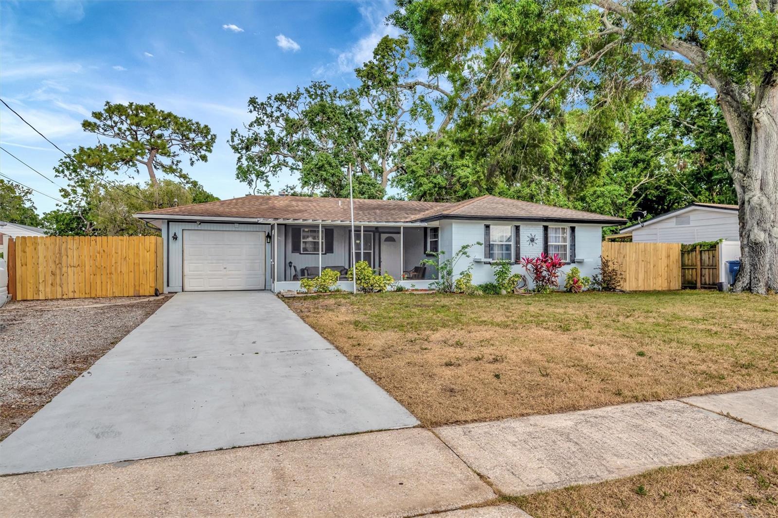 15591 DARIEN WAY, CLEARWATER, FL, 33764