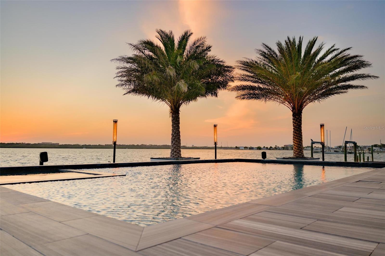 O6304937 Property Photo