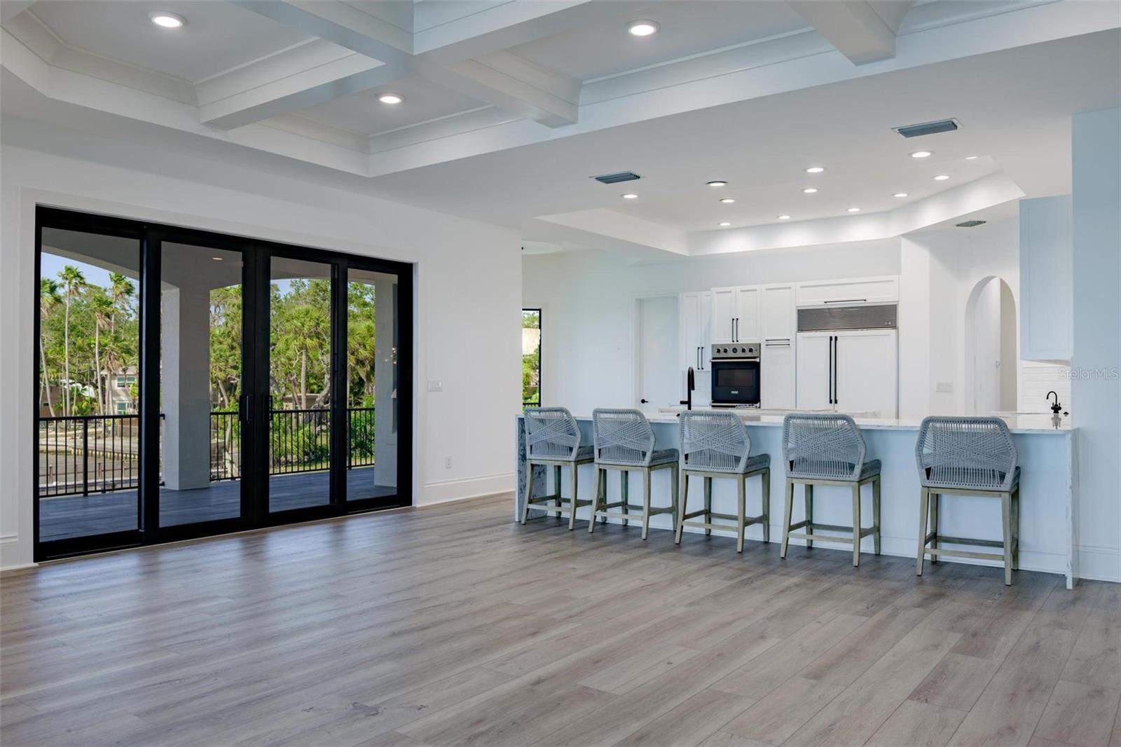 O6304937 Property Photo