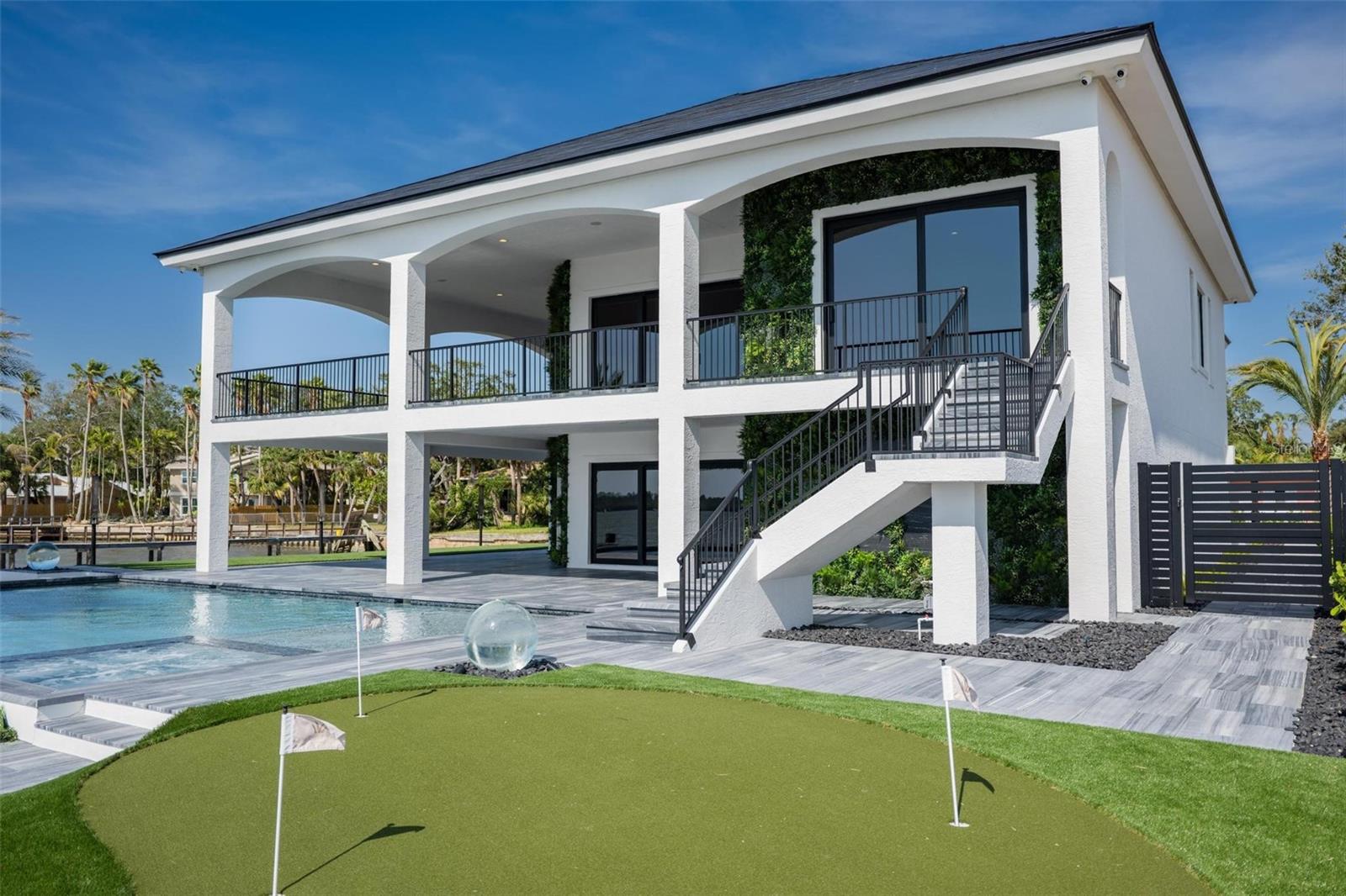 O6304937 Property Photo