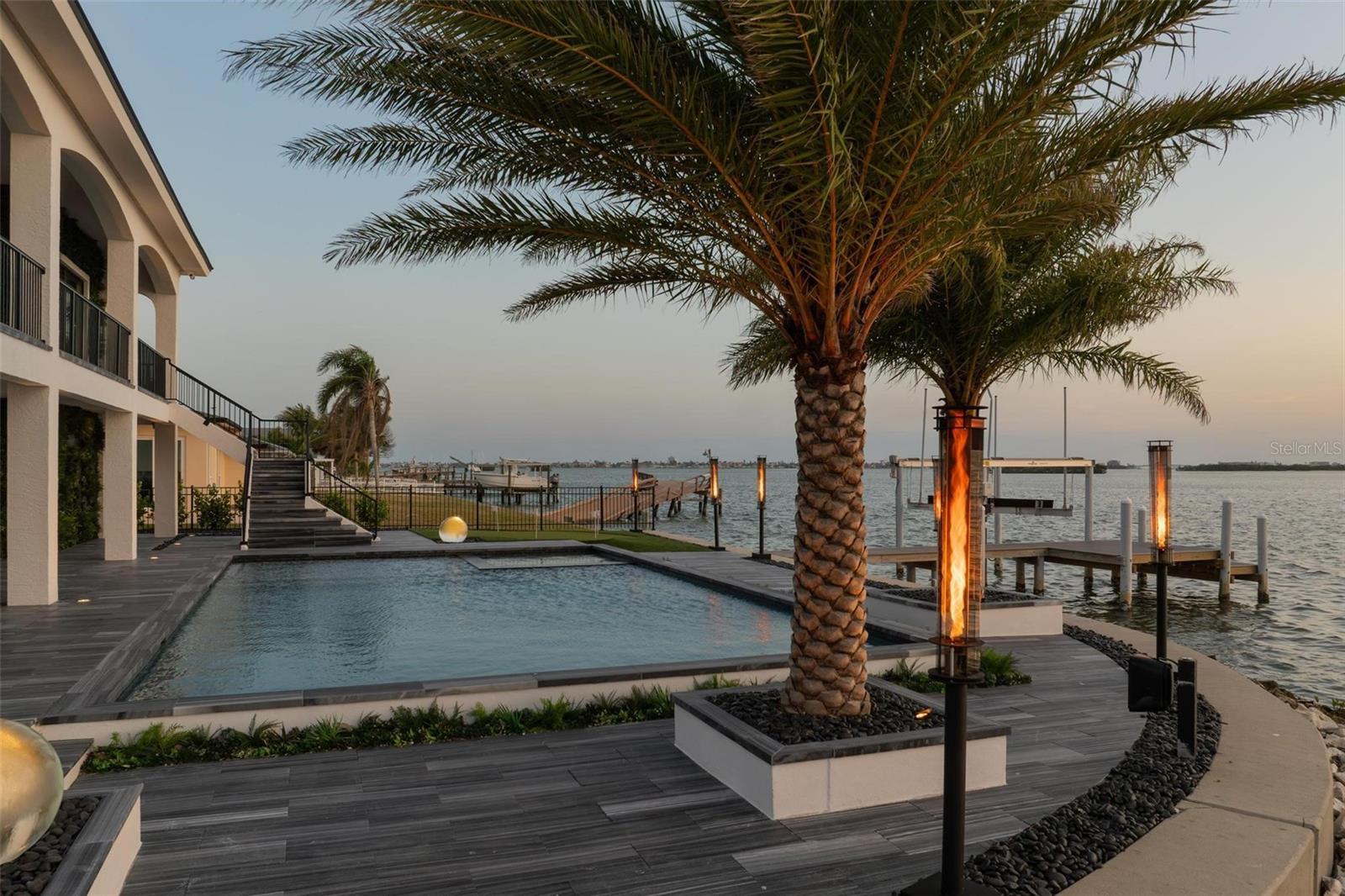 O6304937 Property Photo