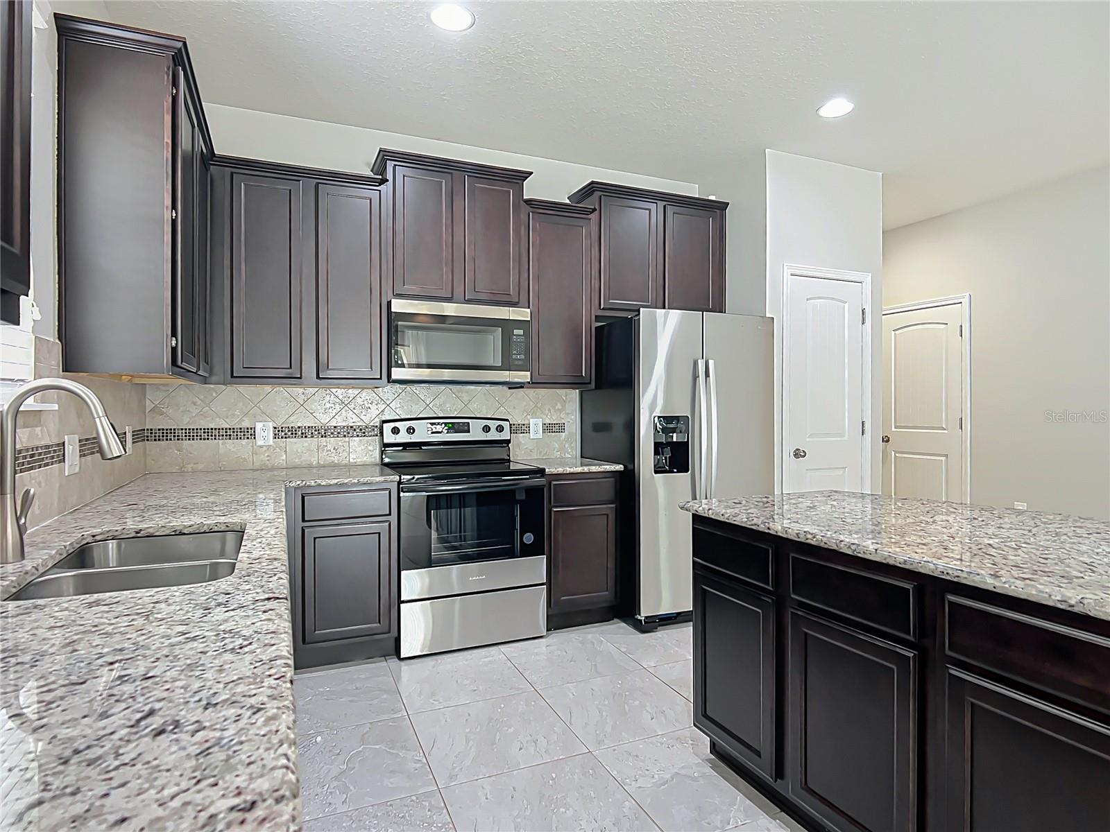 15579 STONE HOUSE DR, BROOKSVILLE, FL, 34604