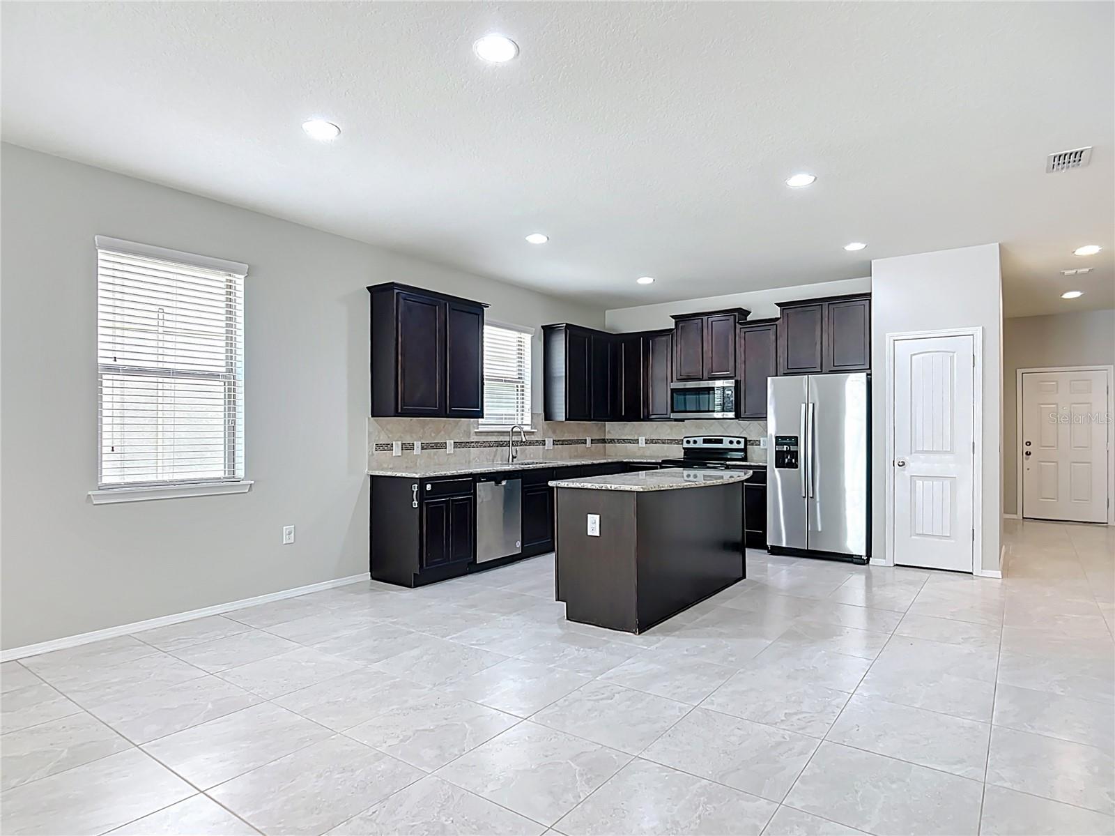 15579 STONE HOUSE DR, BROOKSVILLE, FL, 34604