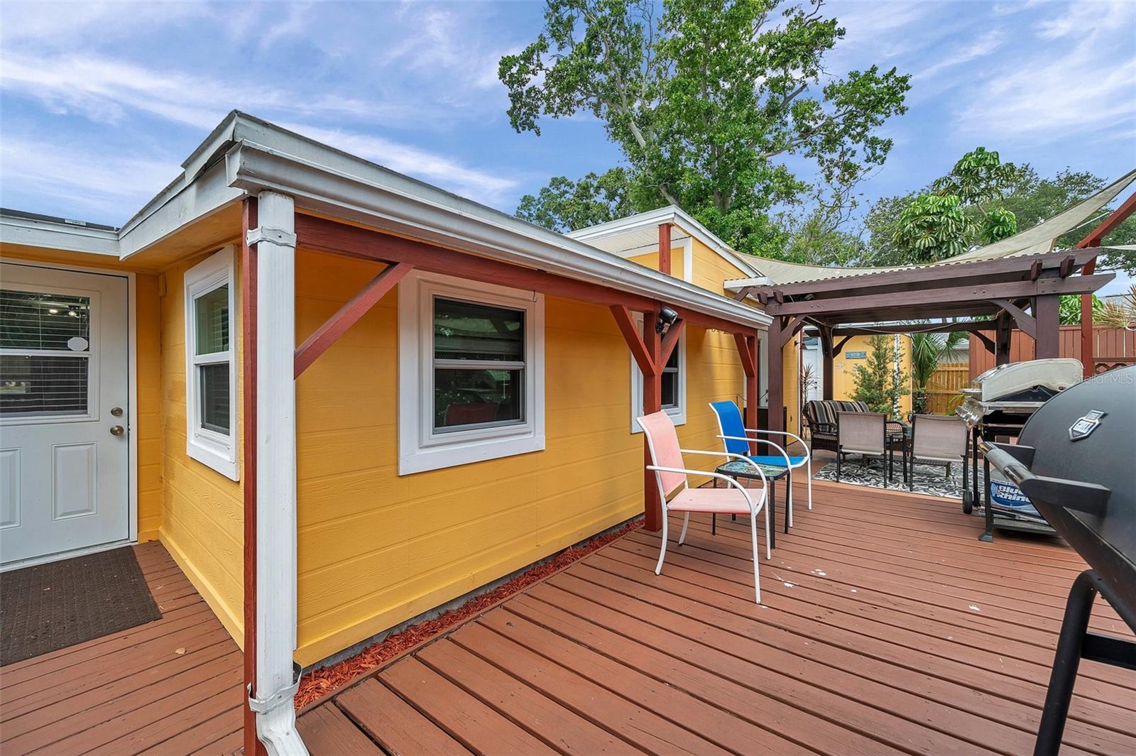 1111 32ND ST N, ST PETERSBURG, FL, 33713