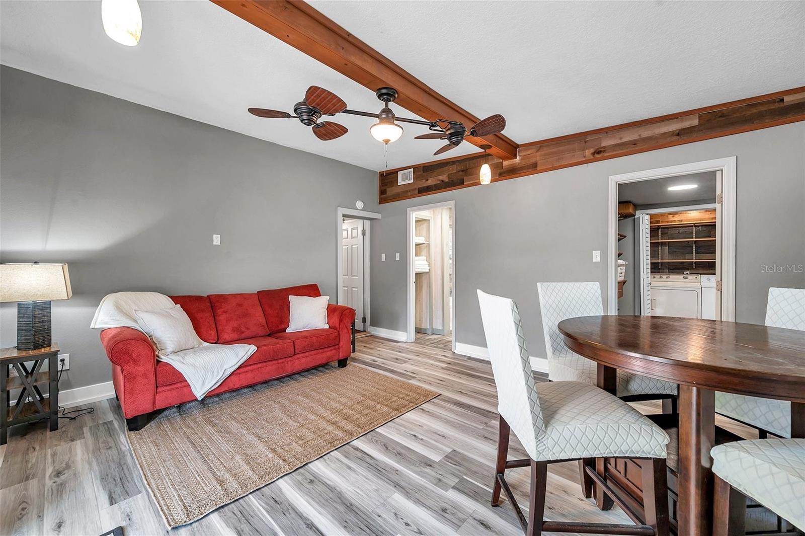 1111 32ND ST N, ST PETERSBURG, FL, 33713